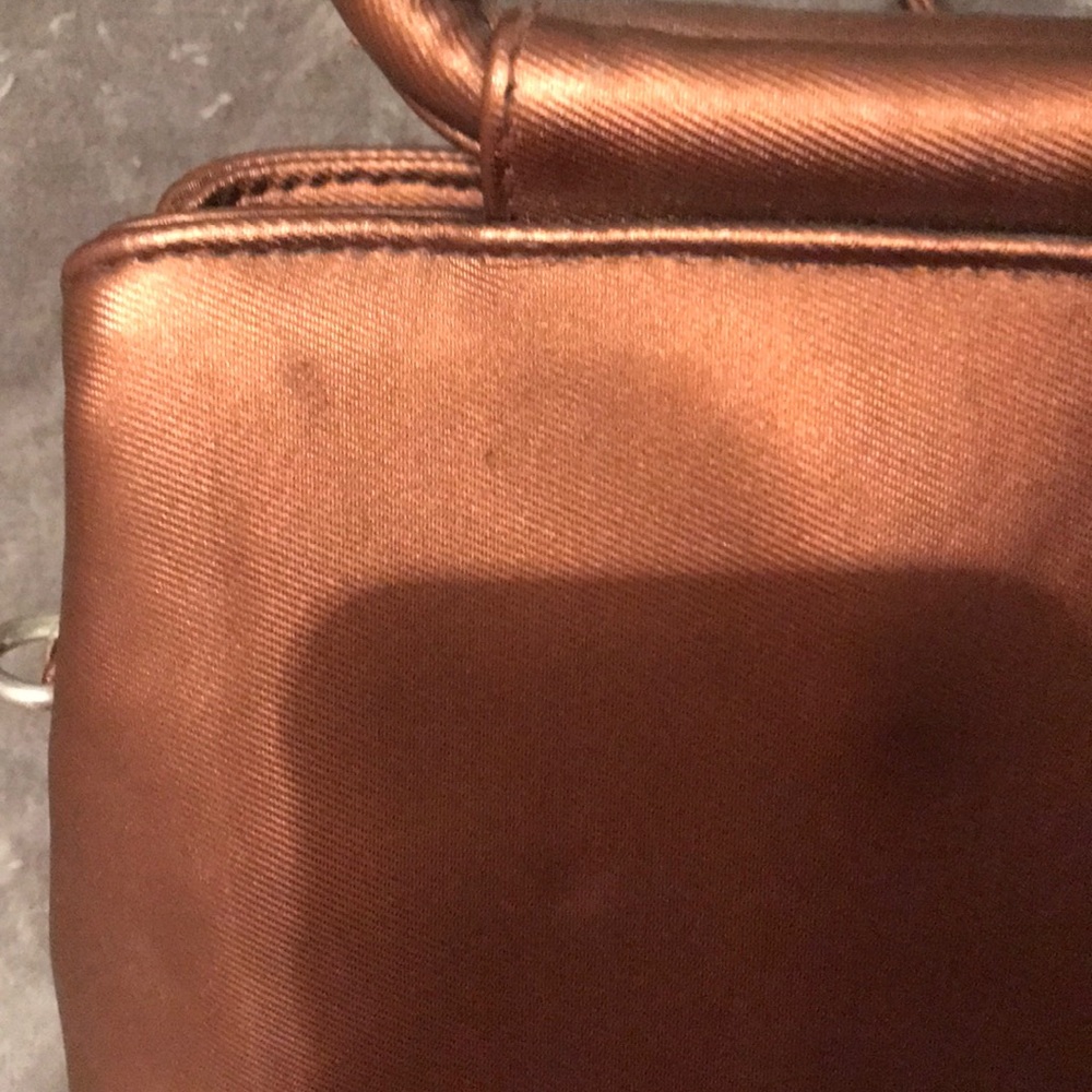 Nwt-Fossil handbag. Copper color. 7”high 7” across - Picture 5 of 6